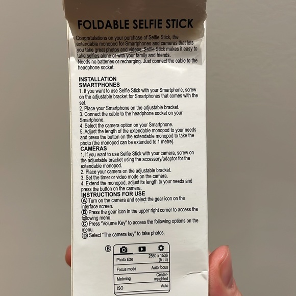 Foldable selfie stick NWT - Picture 2 of 3